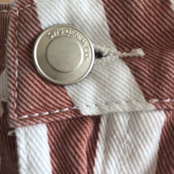 High waisted striped denim shorts - Picture 4 of 7